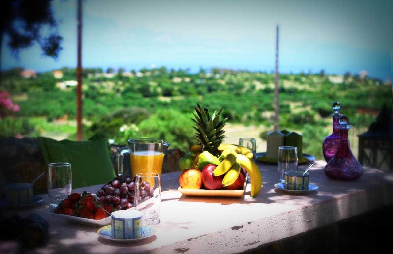 Hotel apartamentowy Lithies Sea View Boutique