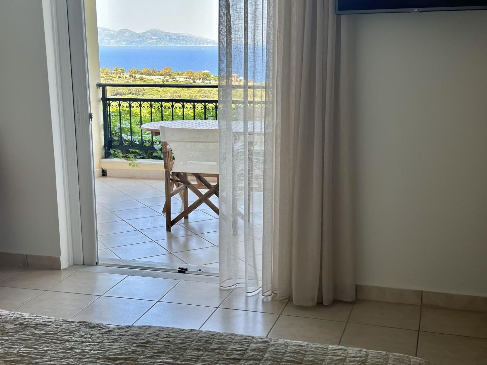 Hotel apartamentowy Lithies Sea View Boutique Koríthion