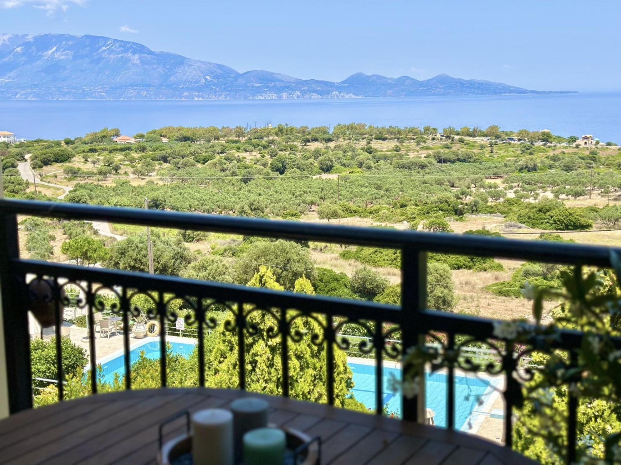 Appart hôtel Lithies Sea View Boutique Koríthion